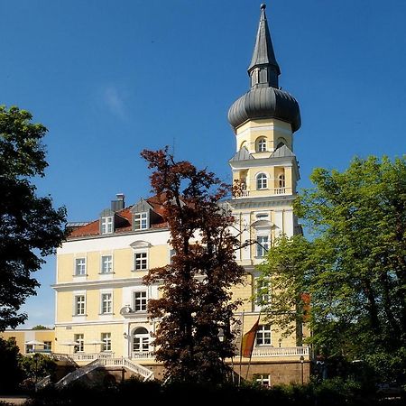 Hotel Schloss Schwarzenfeld Exteriör bild